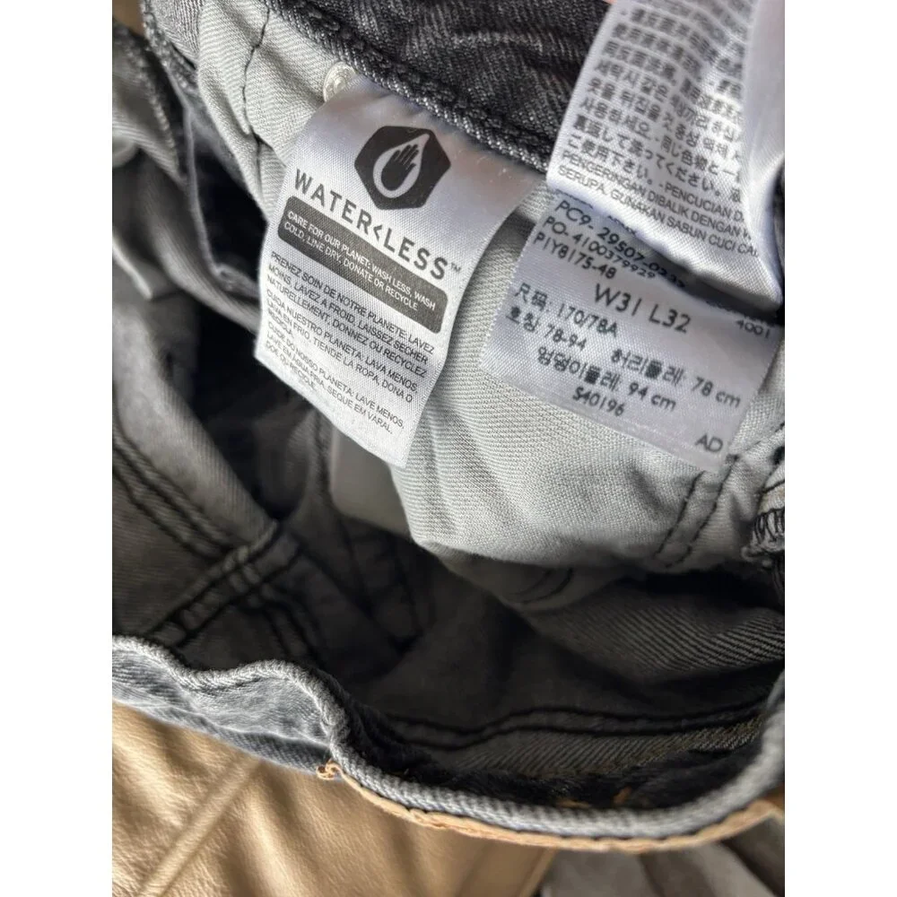 Levis 502 Jeans Mens 31 Taper Regular Fit Stretch Mid Rise Denim‎ Washed Black